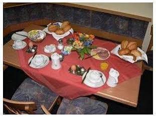Am Vogelsanger Weg Отель 3*