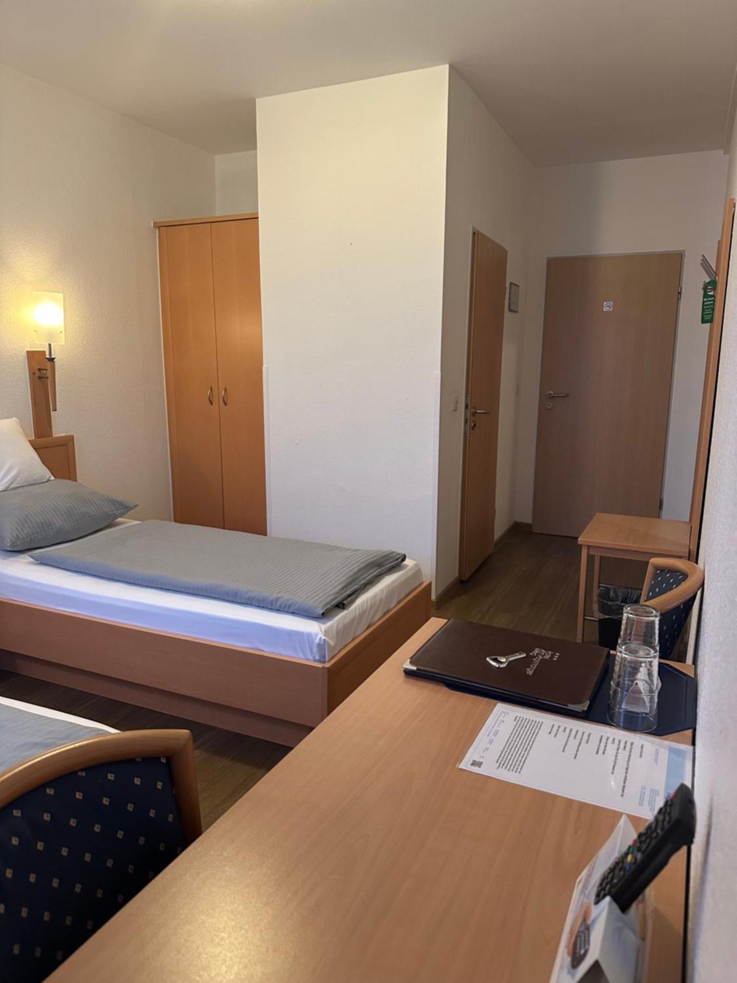 Am Vogelsanger Weg Отель 3*