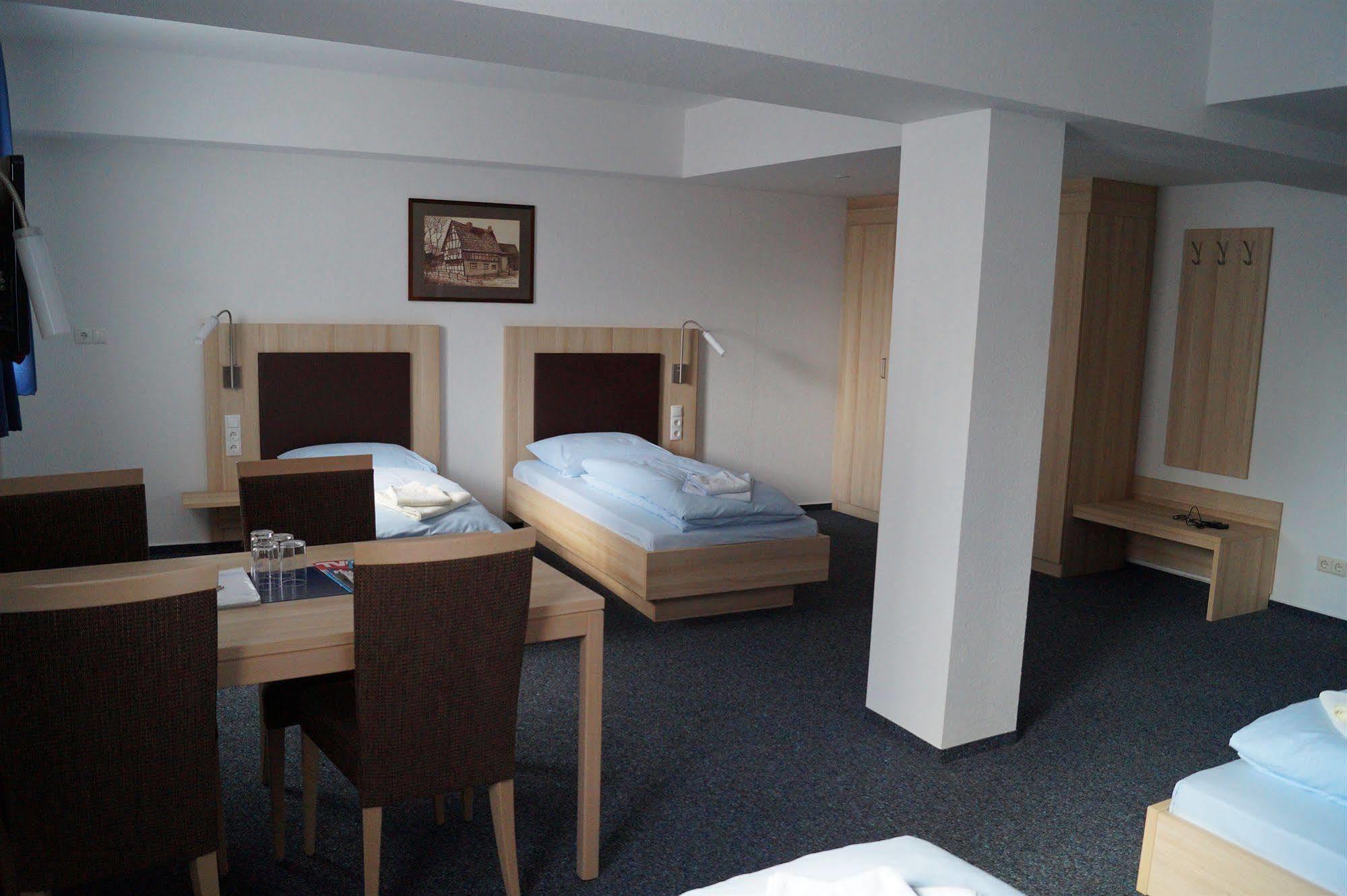 Am Vogelsanger Weg Hotel