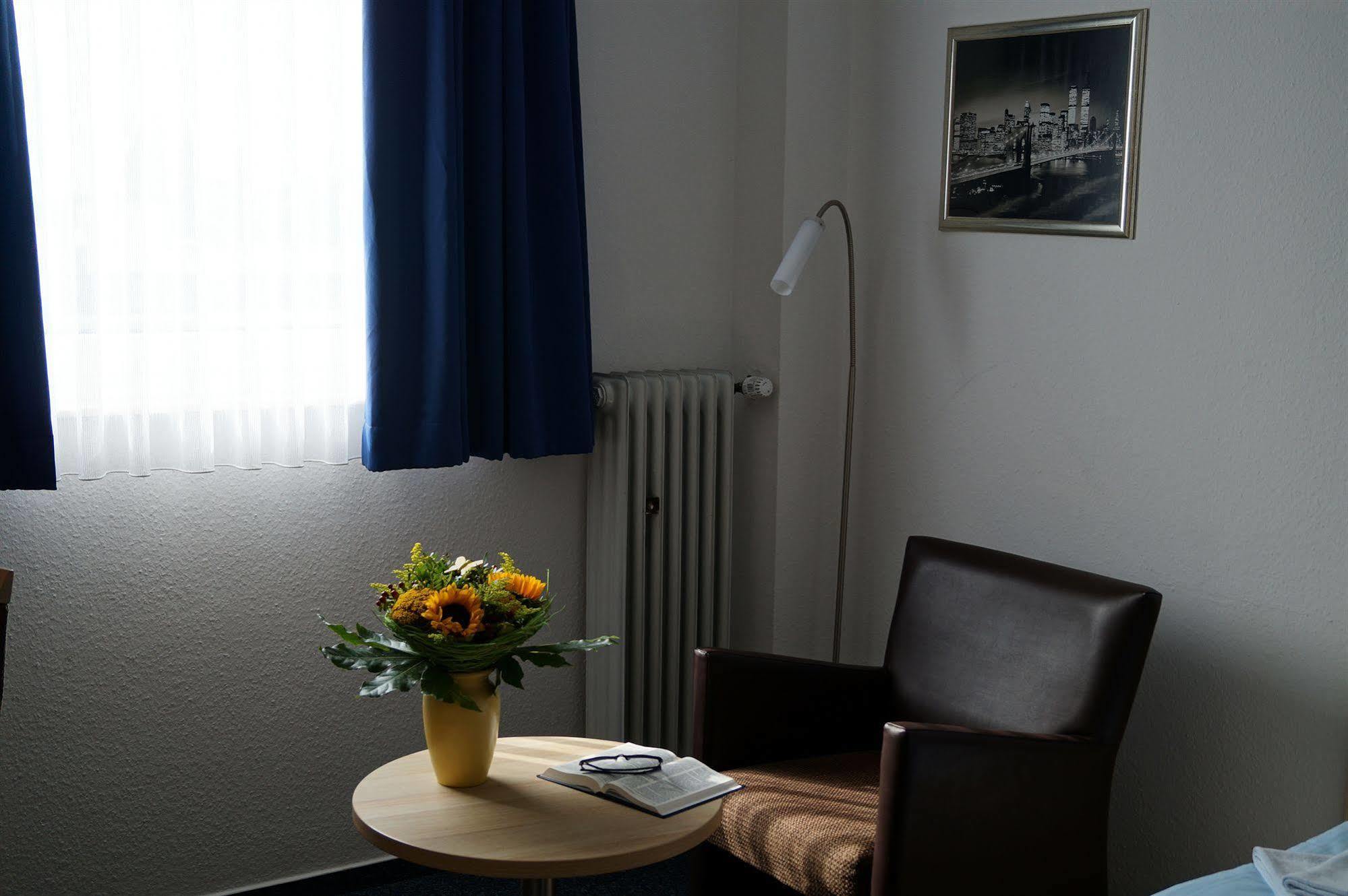 Am Vogelsanger Weg